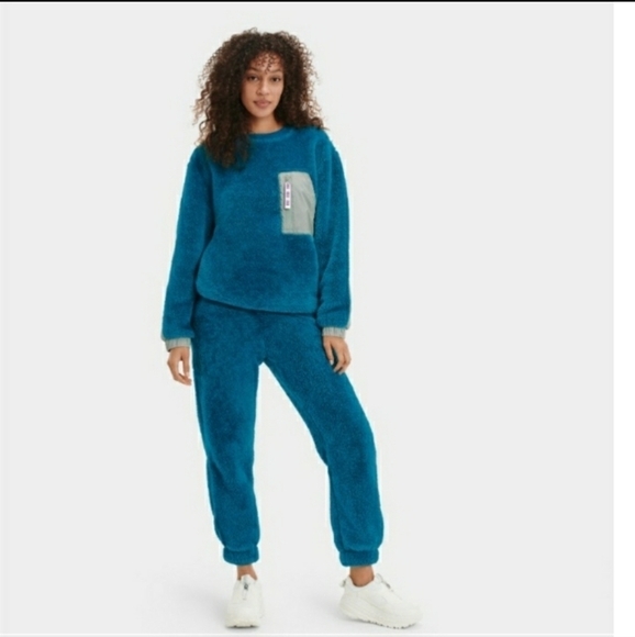 Ugg Women's Niko Sherpa Jogger Bottoms in Rio Green, Size L - Picture 1 of 14
